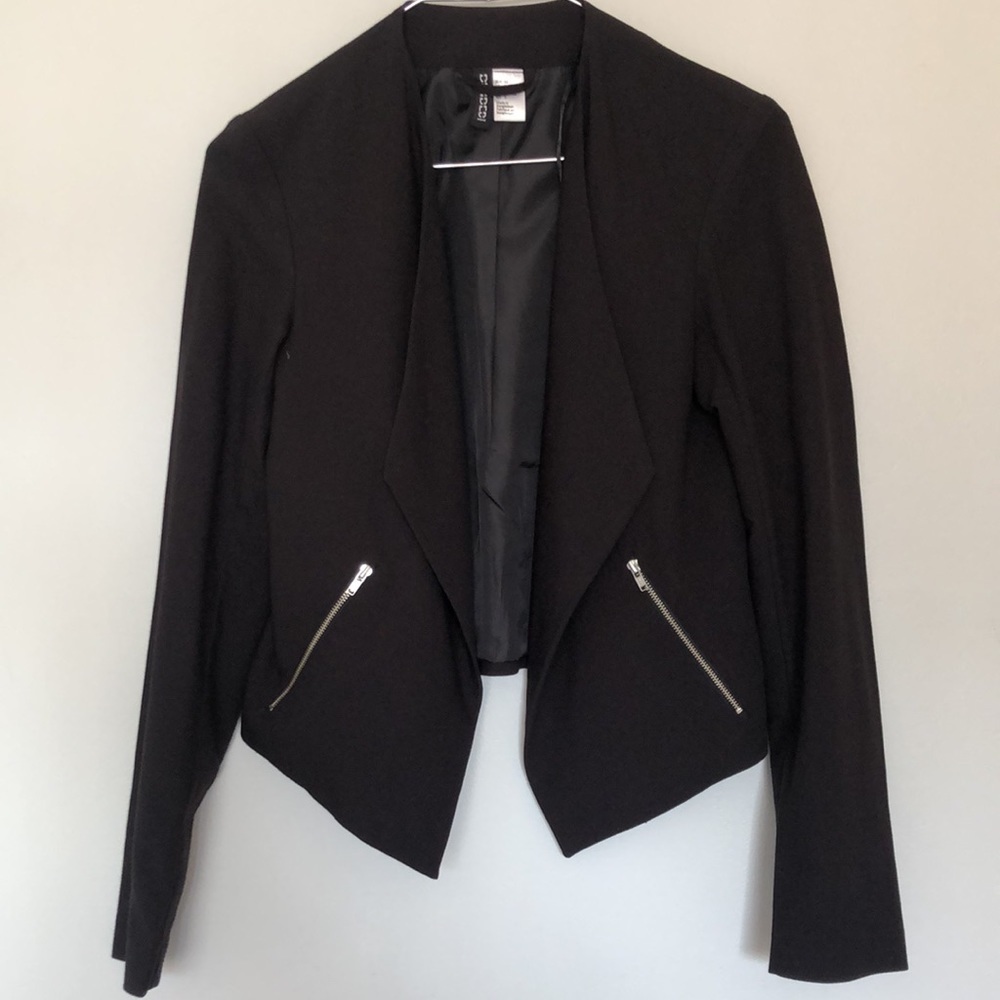 H&M | Divided | Zipper Accented Blazer